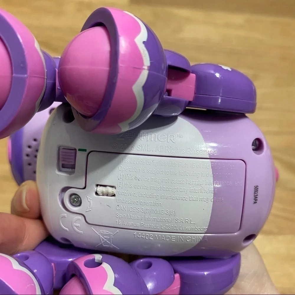 Zoomer Zuppies Interactive Robotic Dog Toy Kids Purple